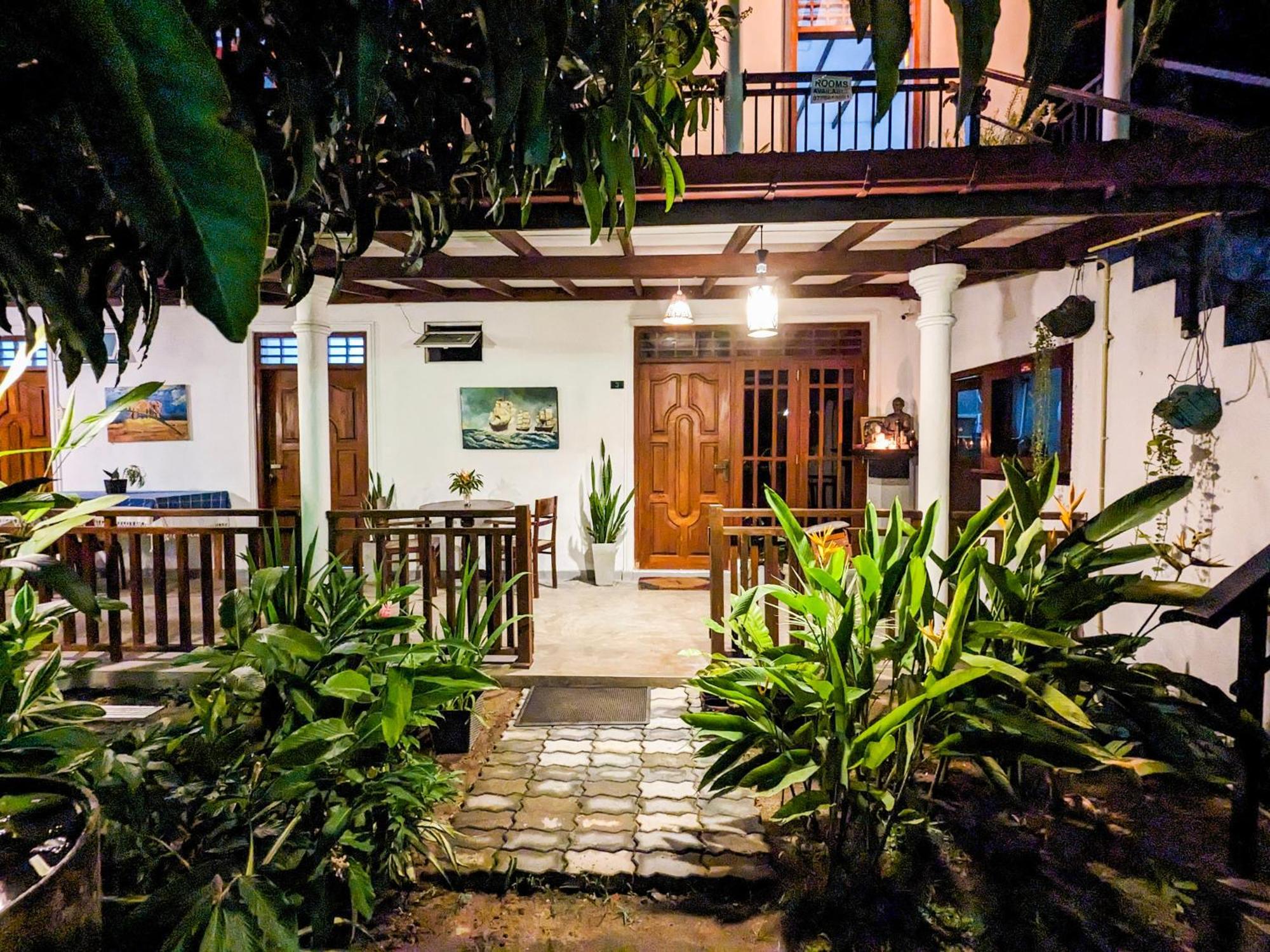 The Emerald Guest House & Villa อูนาวาตูนา ภายนอก รูปภาพ