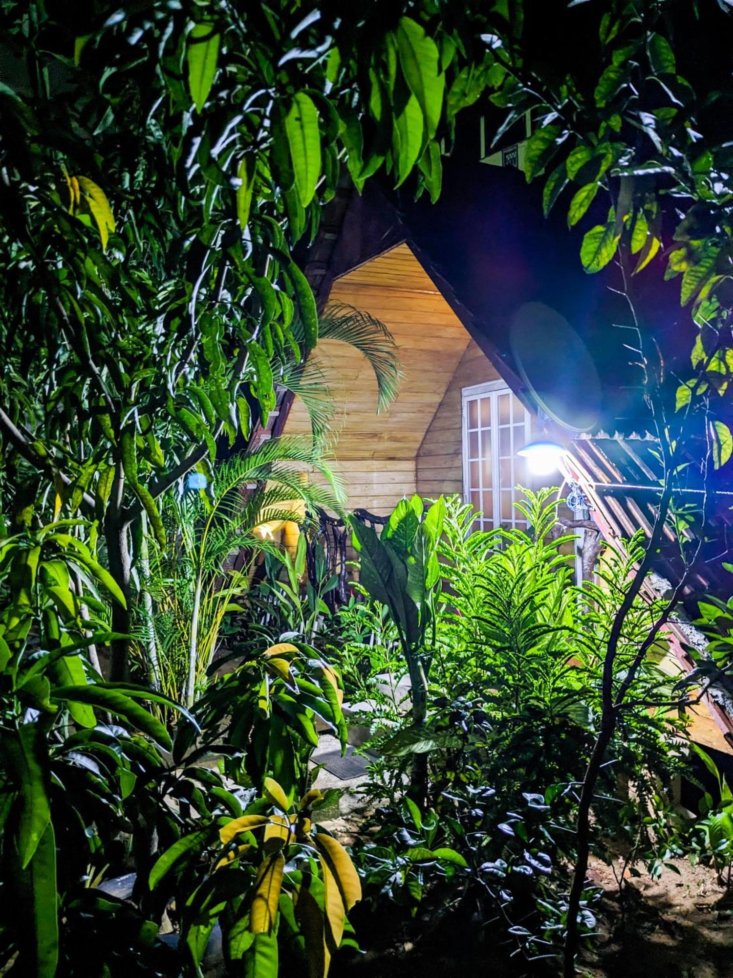 The Emerald Guest House & Villa อูนาวาตูนา ภายนอก รูปภาพ